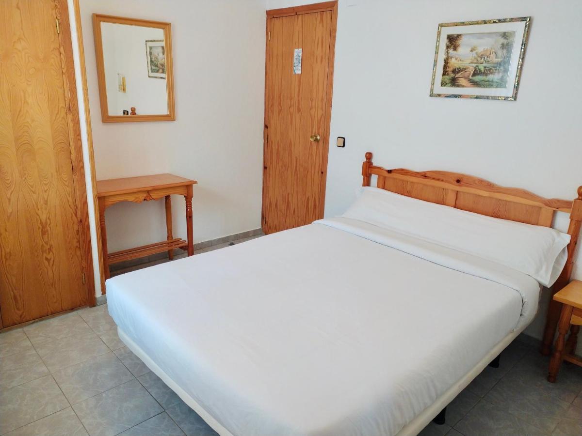 Hostal Pirineos Meliz Бьельса Экстерьер фото